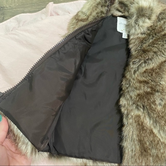 NWT faux fur vest - Picture 3 of 5